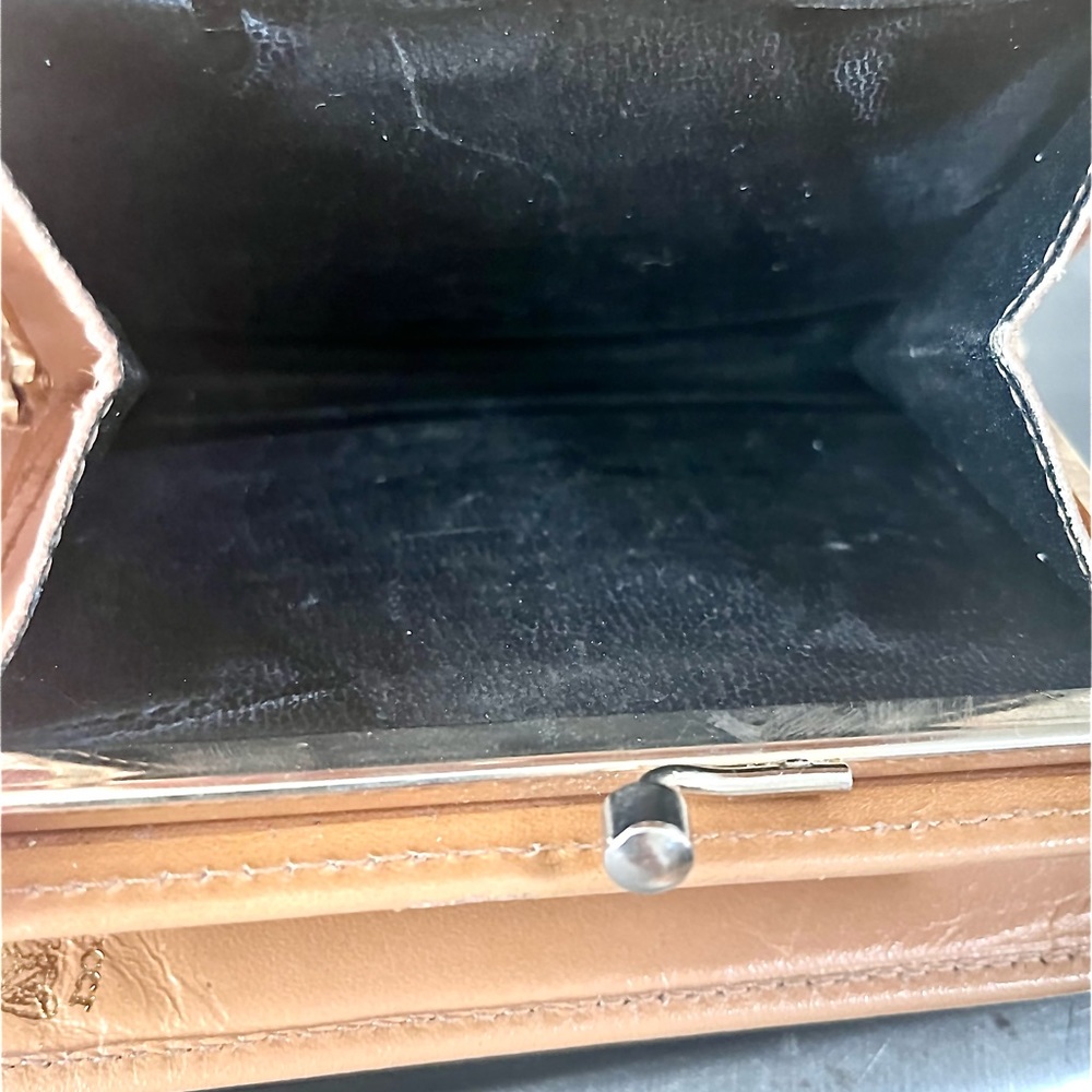 Authentic vintage Gucci wallet - Picture 7 of 7